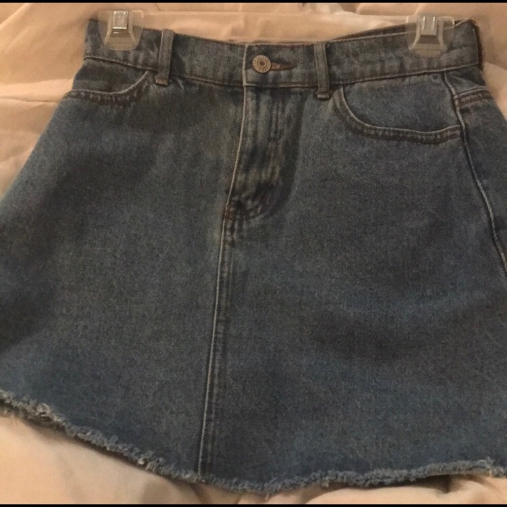brandy melville skirt